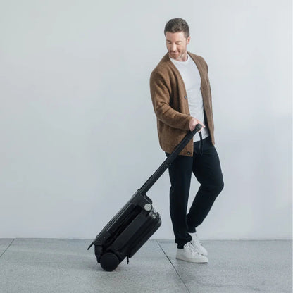 🌍 **Meet the World's First 2-in-1 Travel Stroller &amp; Luggage!** ✈️