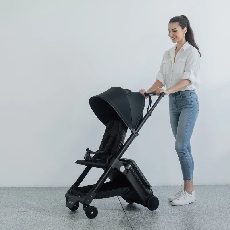 🌍 **Meet the World's First 2-in-1 Travel Stroller &amp; Luggage!** ✈️