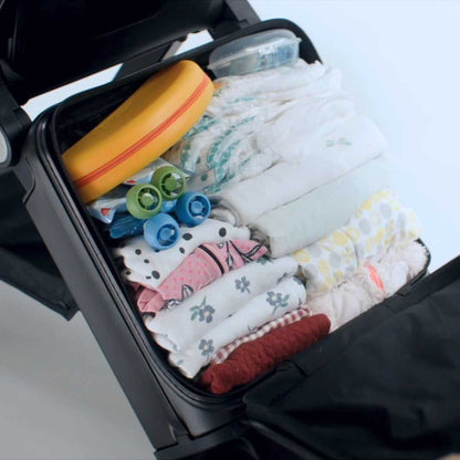 🌍 **Meet the World's First 2-in-1 Travel Stroller &amp; Luggage!** ✈️